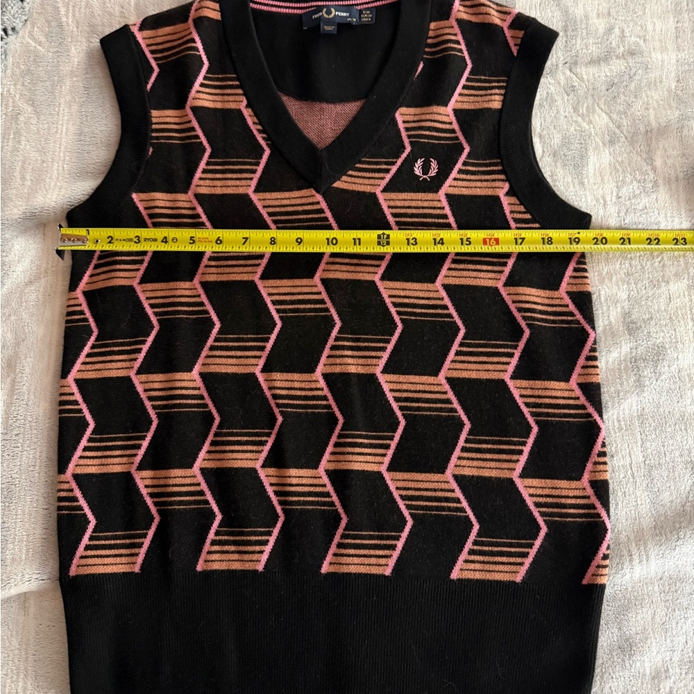 Fred Perry jacquard knitted tank (Black) vest - Picture 4 of 4